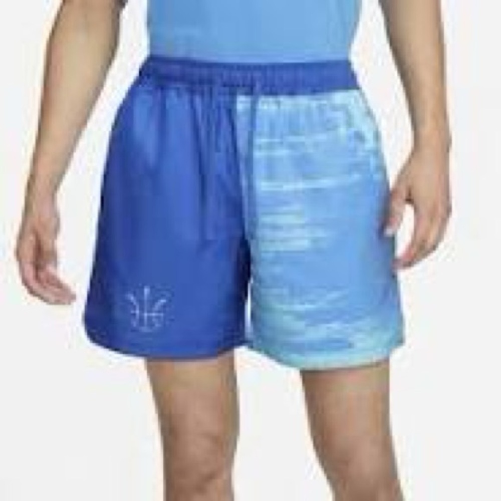 NWT Nike Men's Woven Flow Summer Hoop Shorts Blue